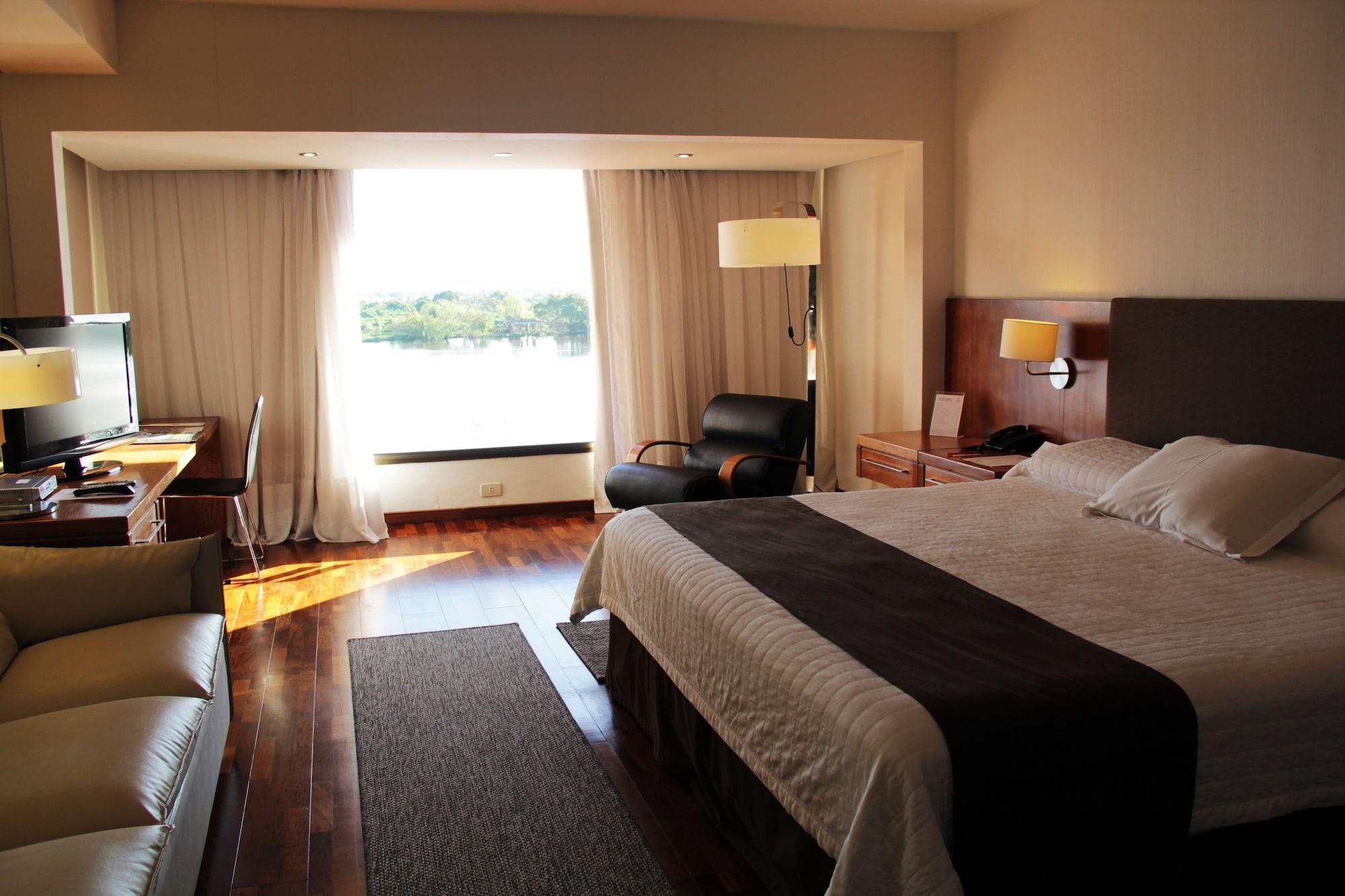 Lambare Yacht & Golf Club Paraguayo, A Tribute Portfolio Resort מראה חיצוני תמונה