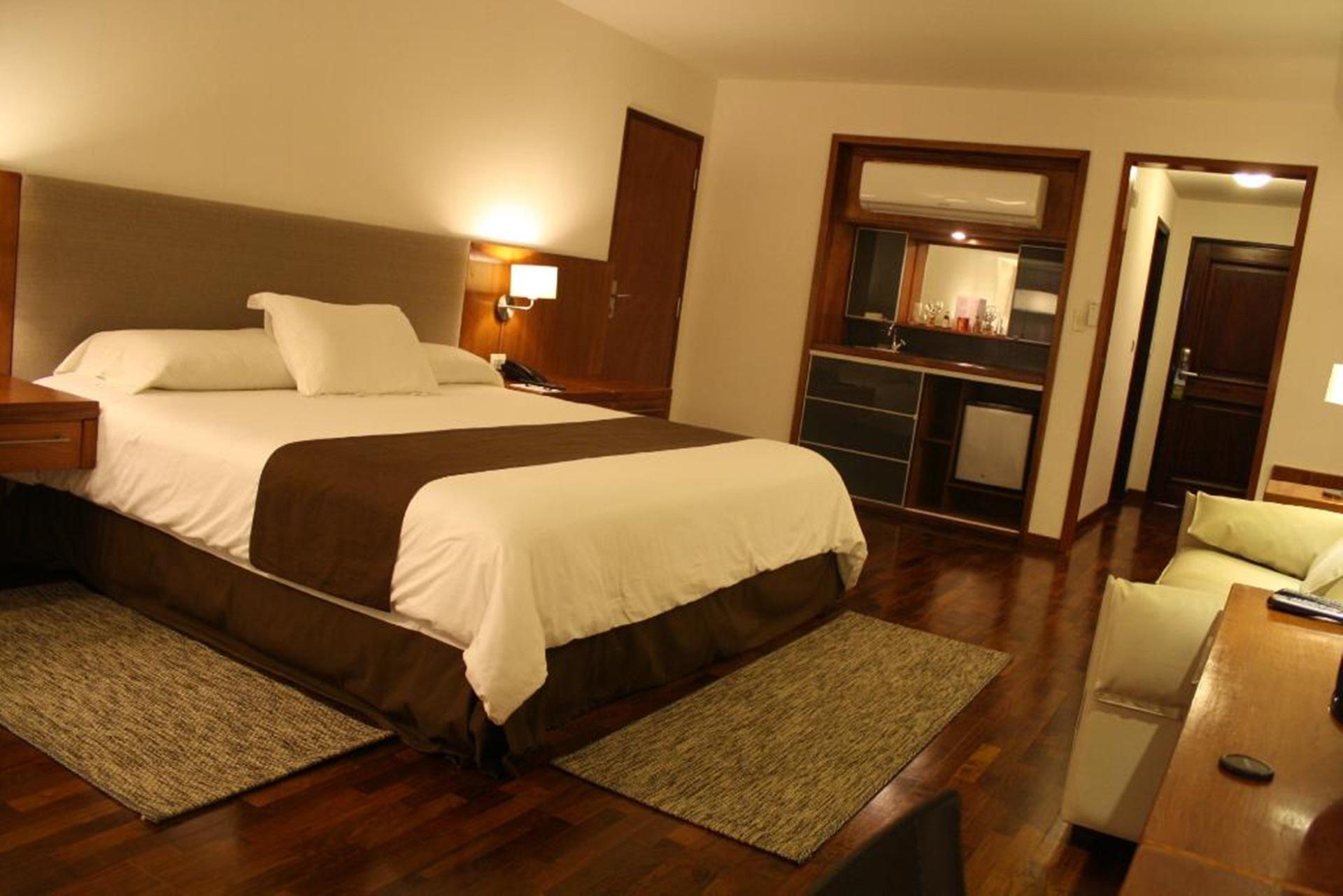 Lambare Yacht & Golf Club Paraguayo, A Tribute Portfolio Resort מראה חיצוני תמונה